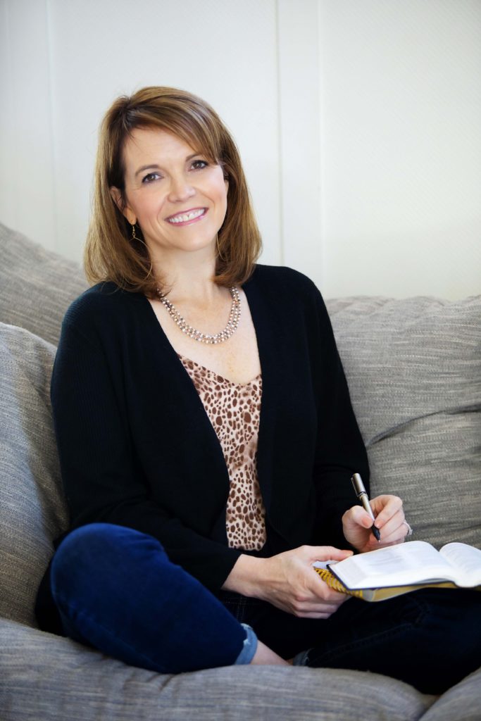 Cara Ray Author